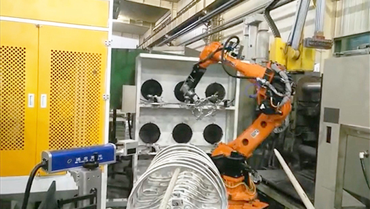 壓鑄件取件、激光打標(biāo)、沖壓切邊上下料