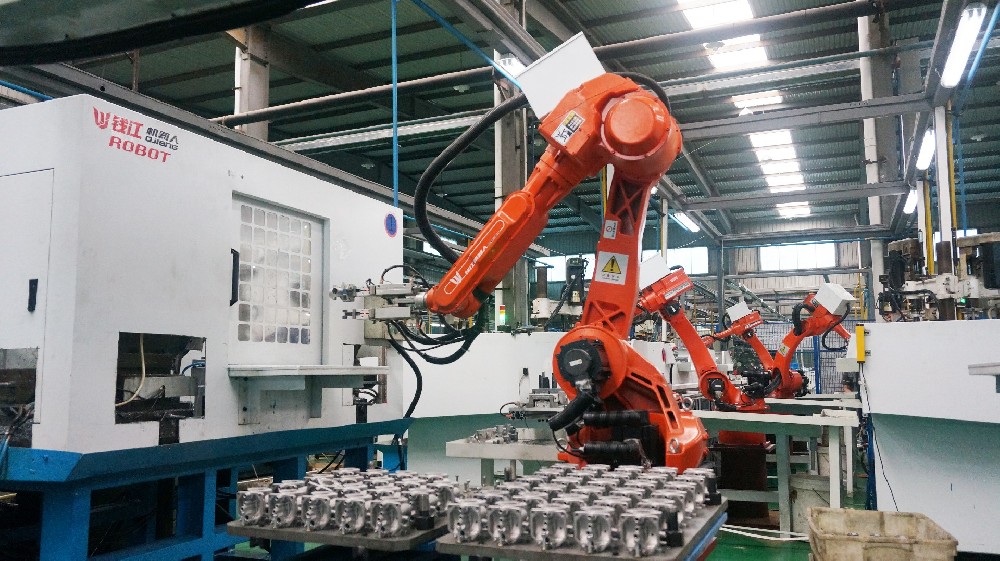 汽車輪轂自動化機床上下料